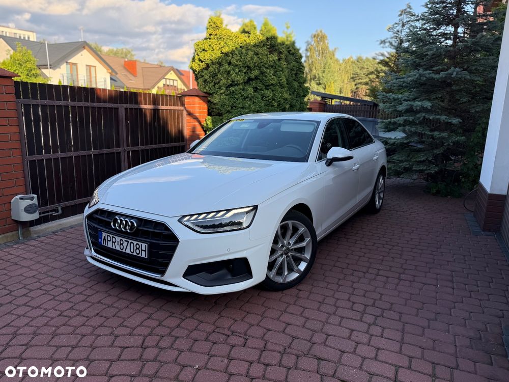 Audi A4 Limousine 35 TFSI Sport S tronic - 1