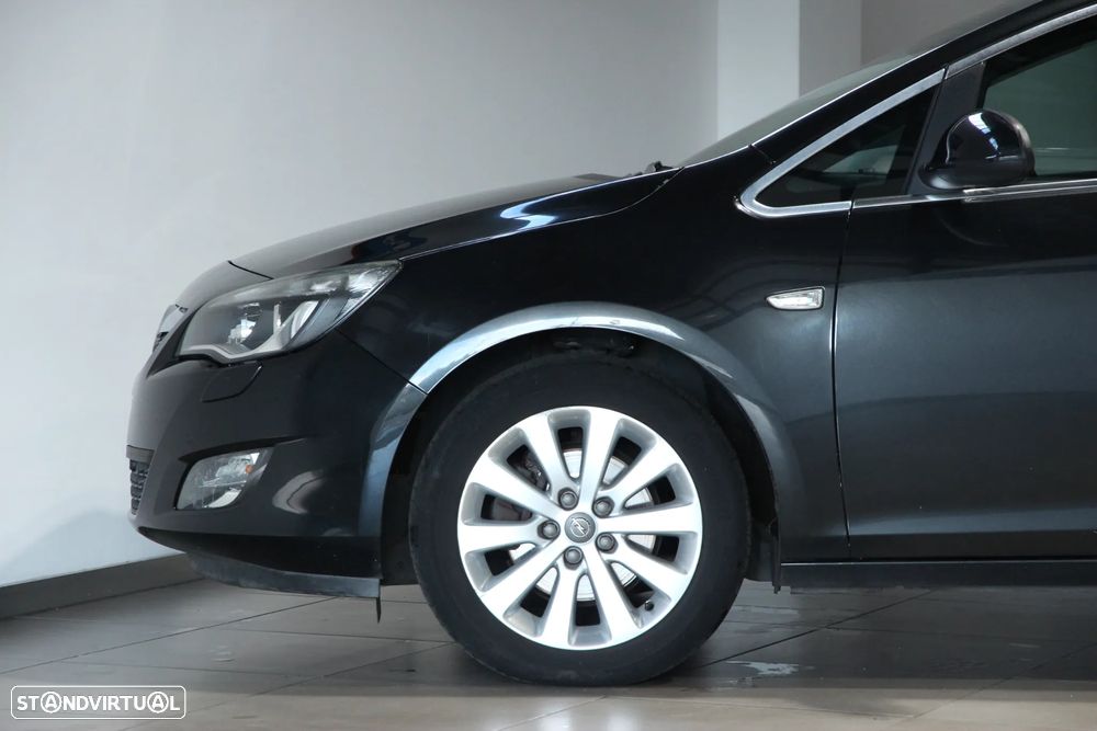 Opel Astra Sports Tourer 1.7 CDTi Executive S/S - 6