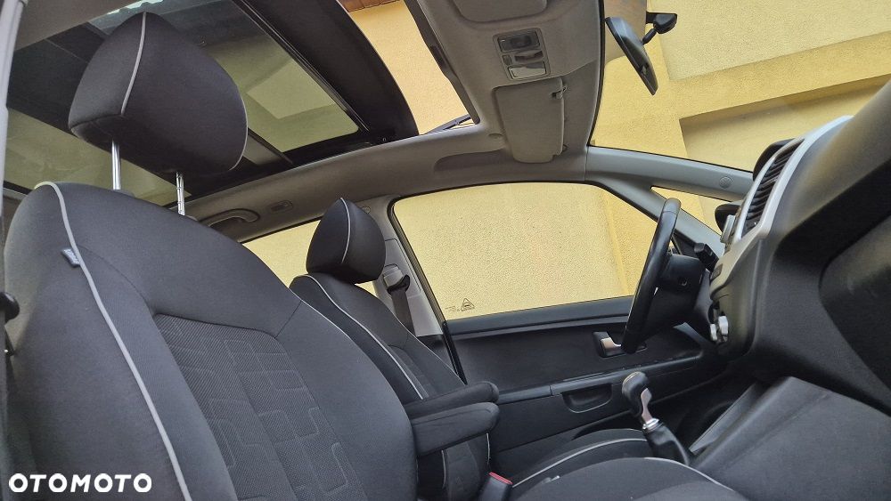 Kia Venga 1.6 CVVT Dream-Team Edition - 7