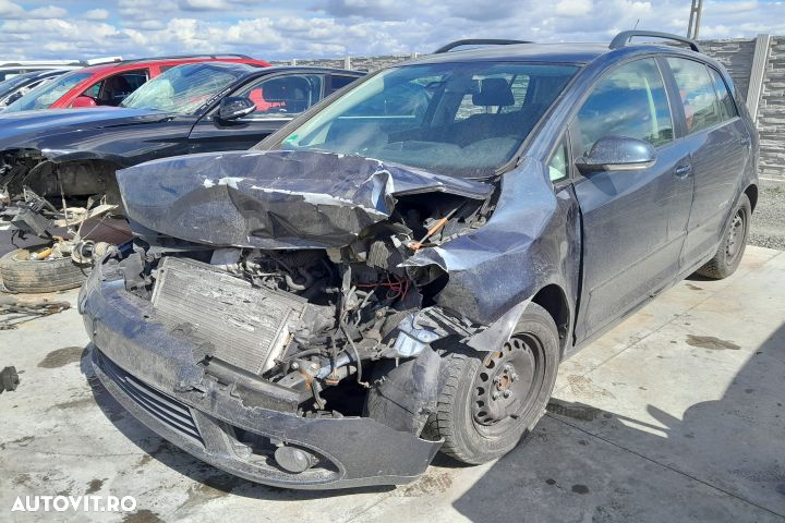 Pompa recirculare apa 1.4 caxa Volkswagen VW Golf 5 [2003 - 2009] Plu - 8