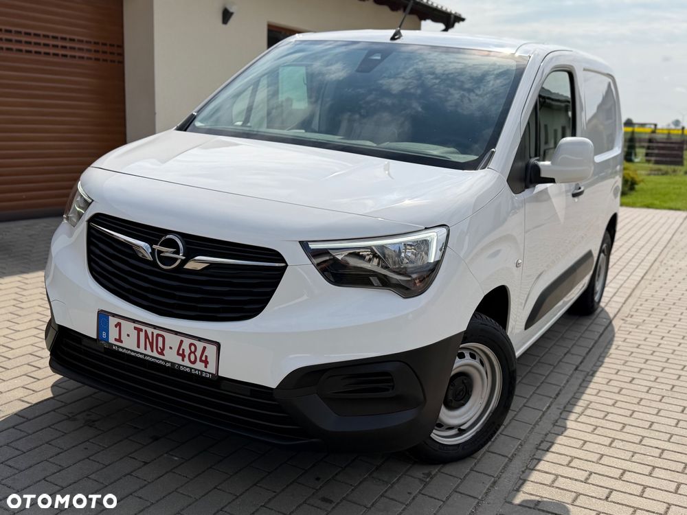 Opel COMBO - 16
