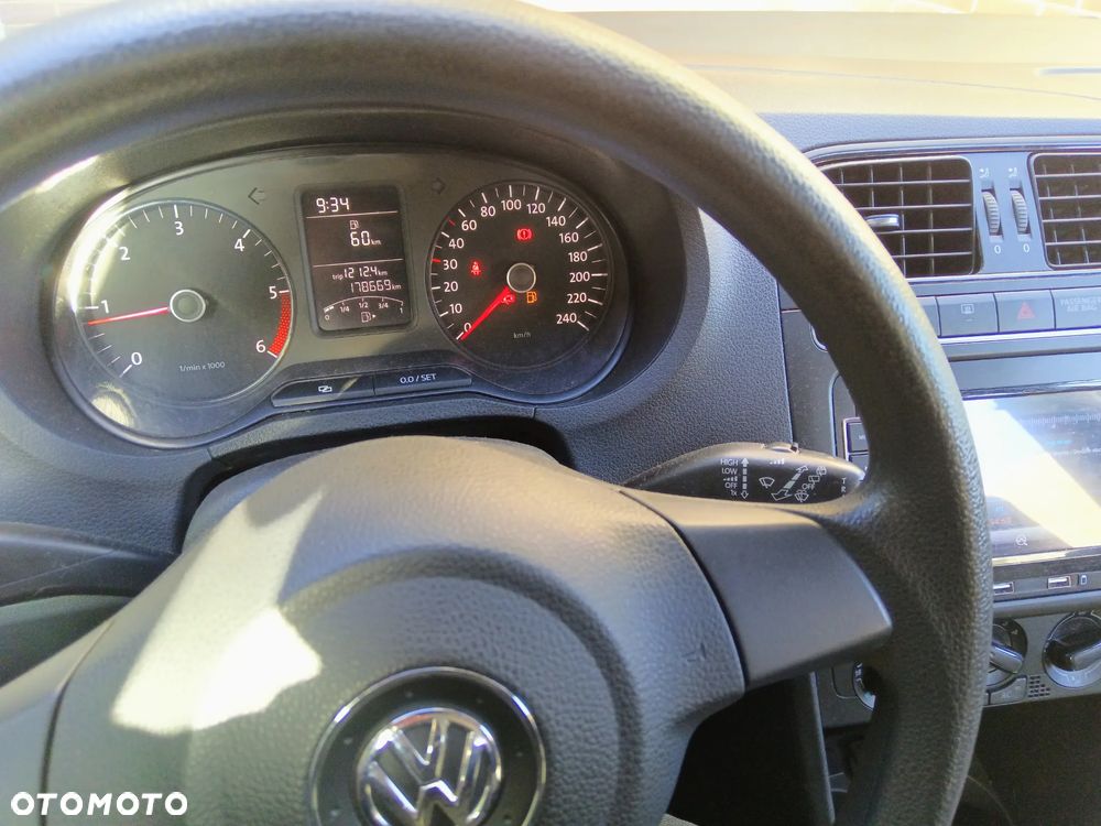 Volkswagen Polo 1.6 TDI Trendline - 10