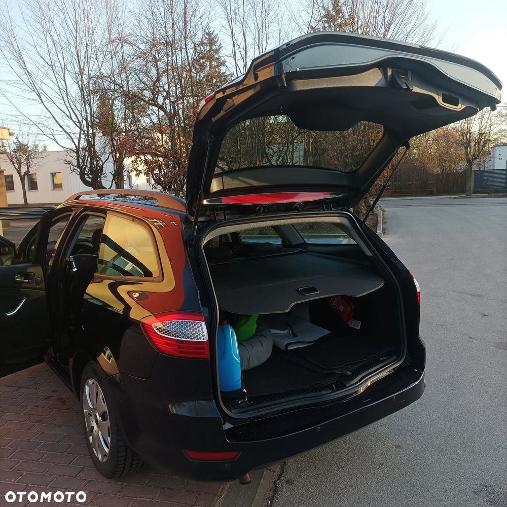 Ford Mondeo 2.0 Trend - 4