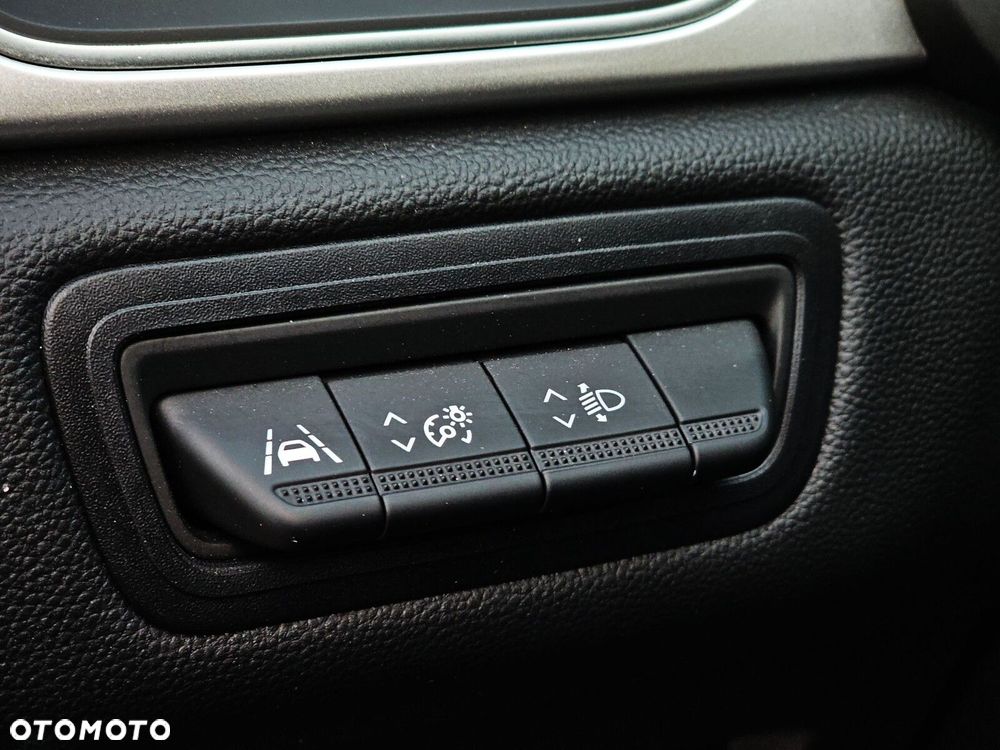 Renault Captur 1.3 TCe mHEV Techno EDC - 16