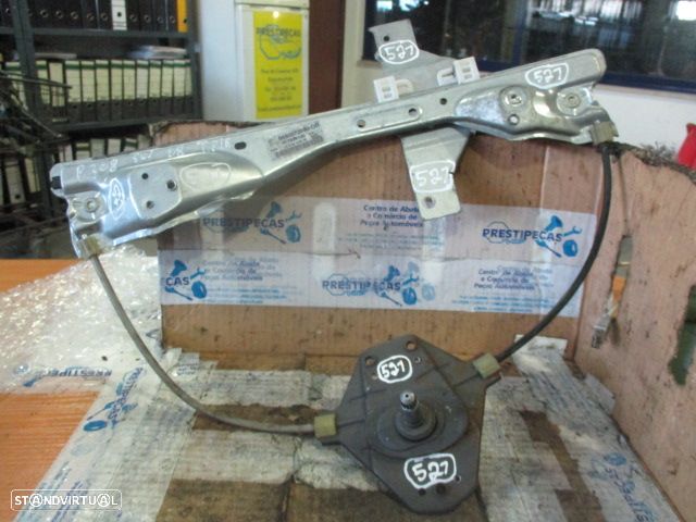 Elevador Manual 9680572680OR PEUGEOT 308 SW 2008 TD - 1