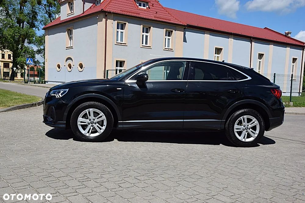 Audi Q3 Sportback - 9