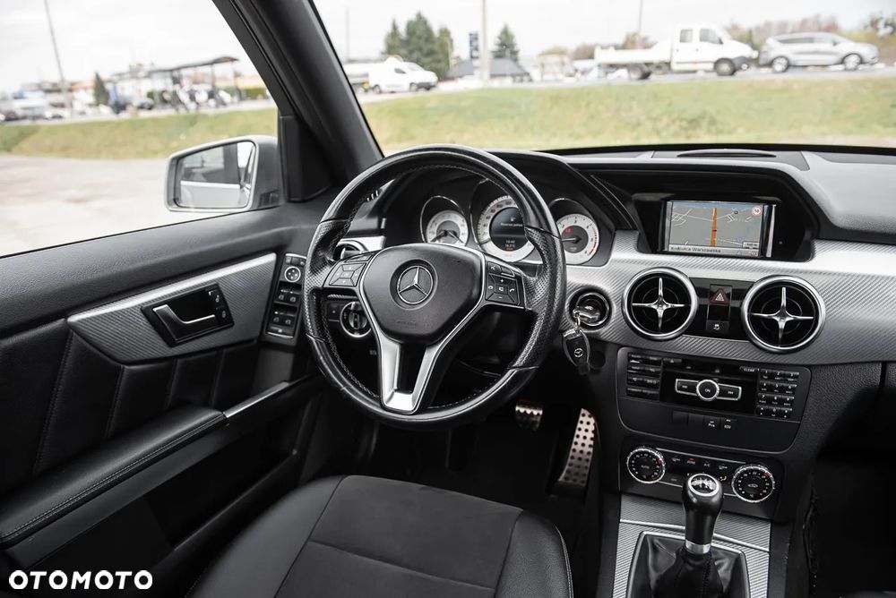 Mercedes-Benz GLK 200 CDI (BlueEFFICIENCY) - 25