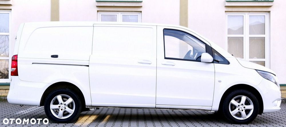 Mercedes-Benz Vito - 25