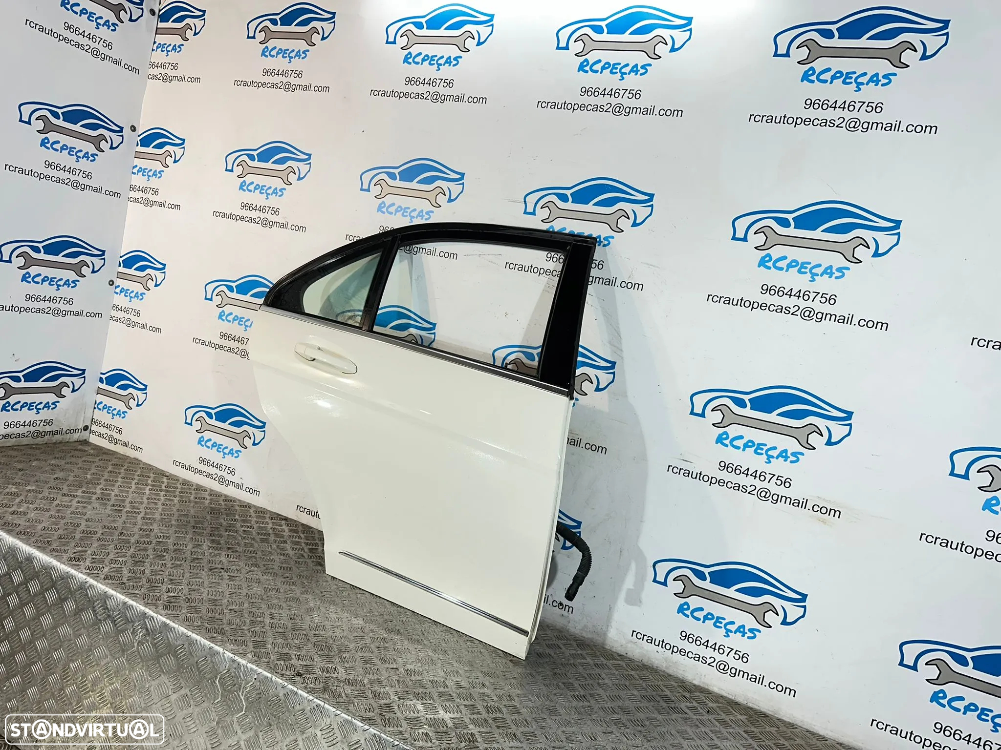 .Porta Traseira Tras Direita Mercedes Benz Class C W204 Sedan Carro 2007 - 2014 - 4
