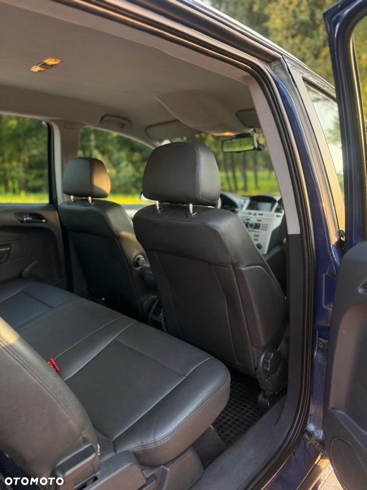 Opel Zafira 1.9 CDTI Automatik - 14