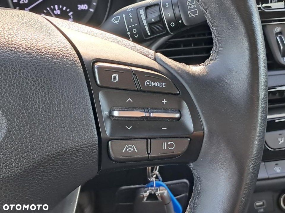 Hyundai i30 - 21