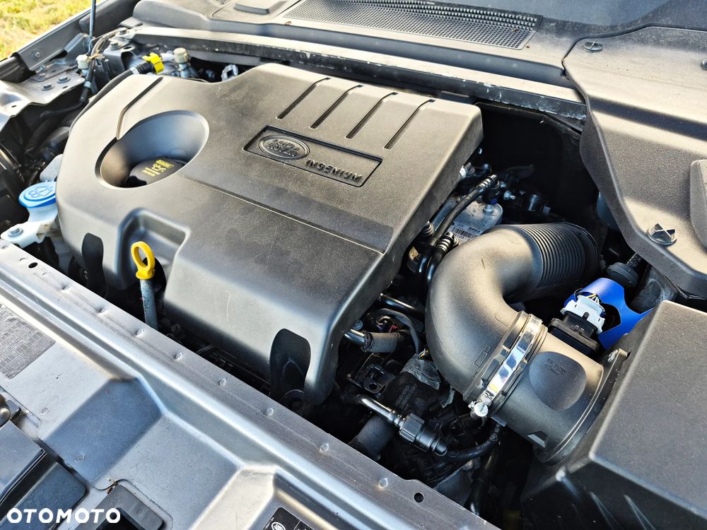 Land Rover Discovery Sport TD4 HSE - 14