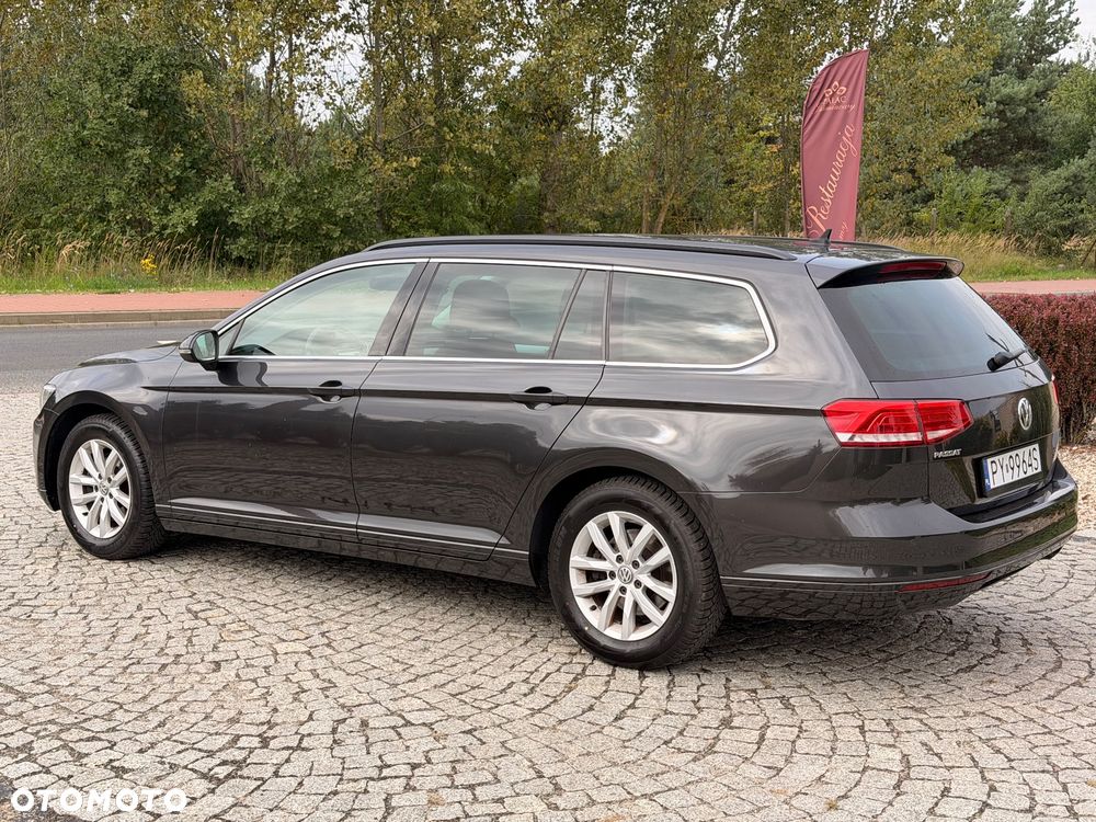 Volkswagen Passat 1.5 TSI OPF DSG Highline - 12