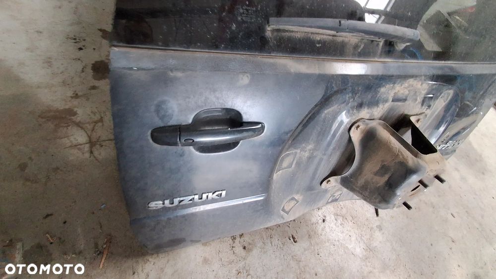 SUZUKI GRAND VITARA II KLAPA BAGAŻNIKA TYLNA TYŁ ZJ3 nr. 87/5 - 4