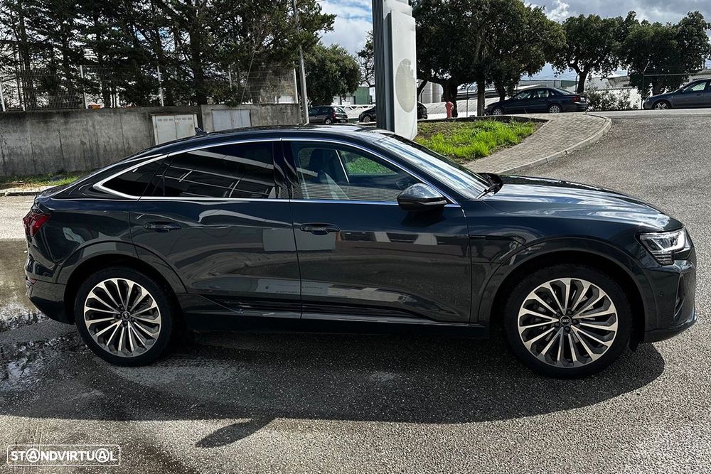 Audi Q8 e-Tron Sportback 55 quattro Advanced - 6