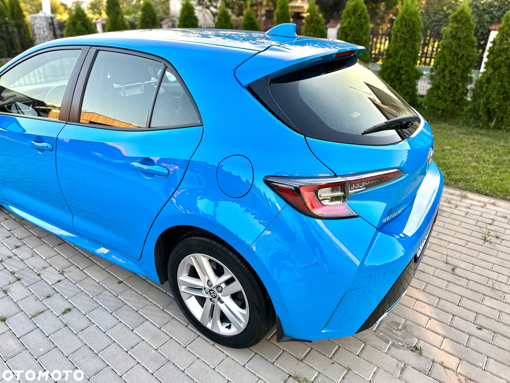 Toyota Corolla - 4