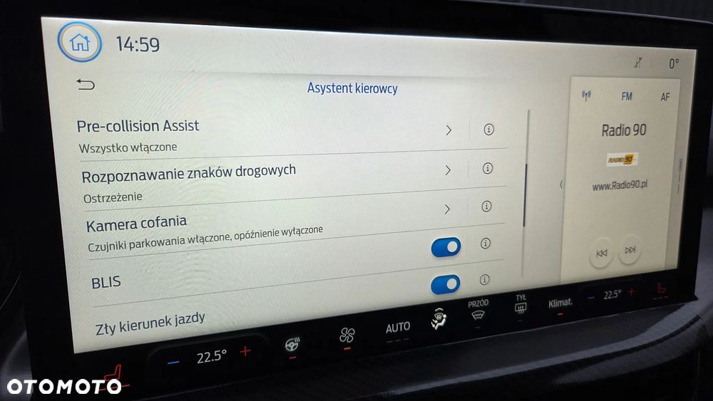 Ford Focus 1.0 EcoBoost Titanium X - 33