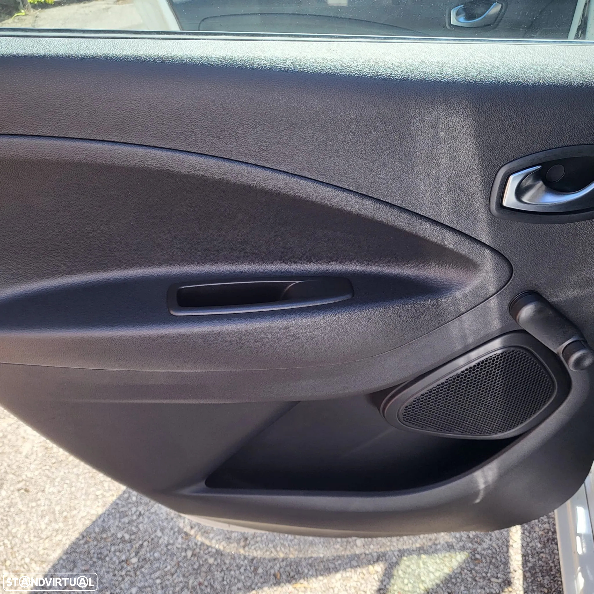 Renault Zoe (c/ Bateria) Intens 50 - 19