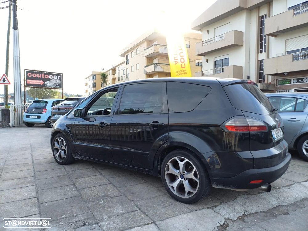 Ford S-Max 2.0 TDCi Titanium 7L - 3