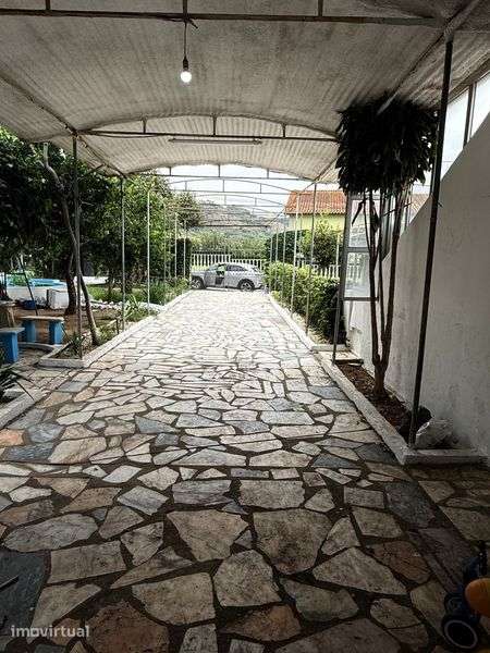 Alugo garagem ou espaco para armazem Olival basto - Grande imagem: 3/6