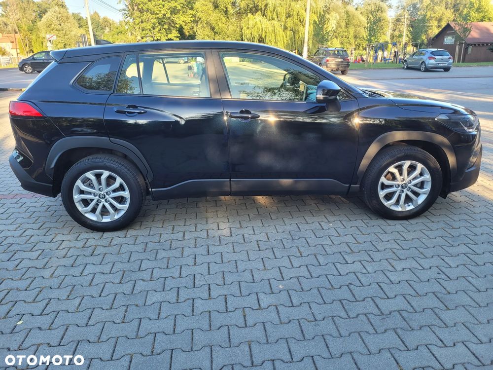 Toyota Corolla Cross 2.0 Hybrid Comfort - 17