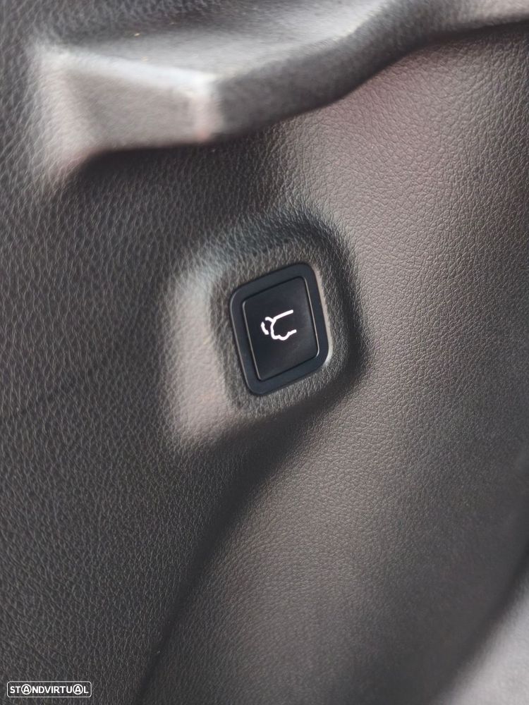 Jeep Compass - 34