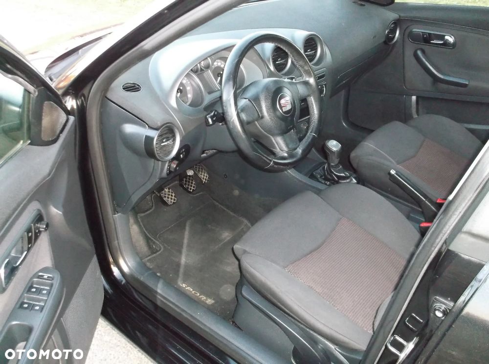 Seat Ibiza 1.4 16V Sport Edition - 7