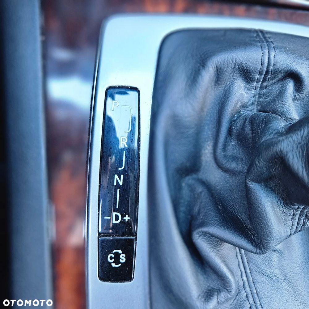 Mercedes-Benz GLK 320 CDI DPF 4Matic 7G-TRONIC Edition 1 - 24