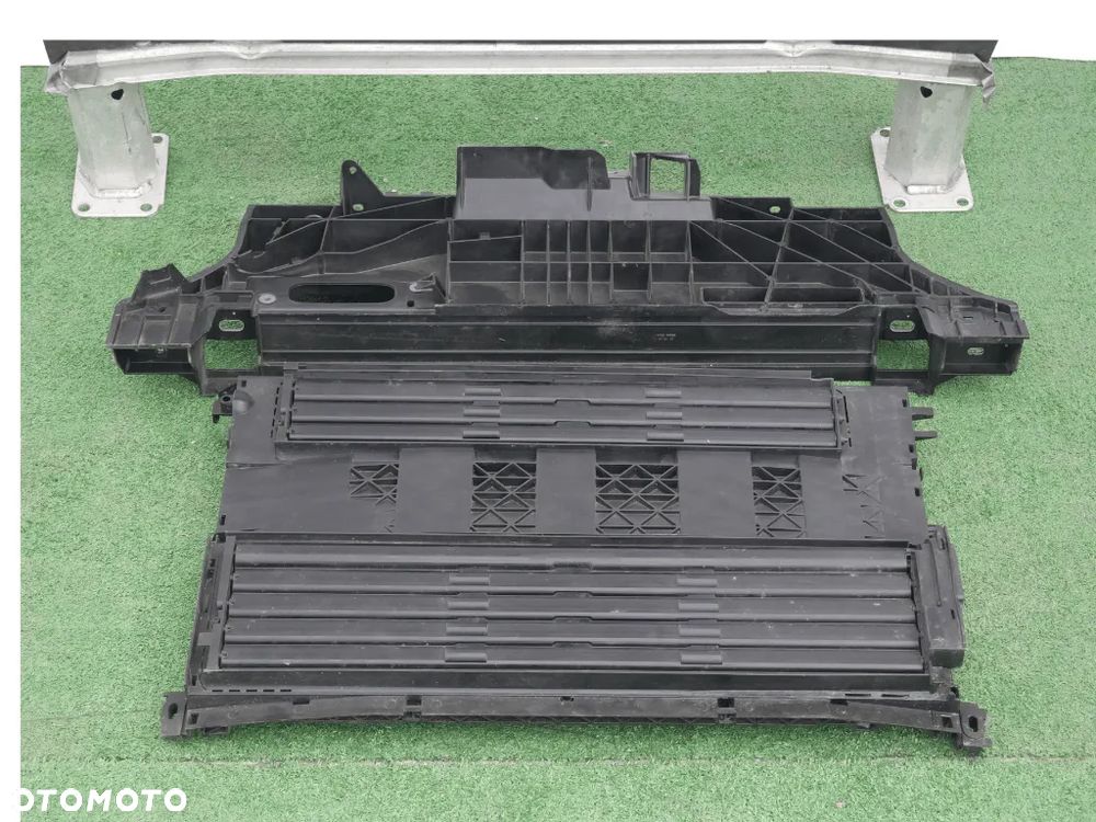 Pas przedni żaluzja belka absorber OPEL COMBO E PEUGEOT RIFTER CITROEN BERLINGO 9820997280 OE używane - 2