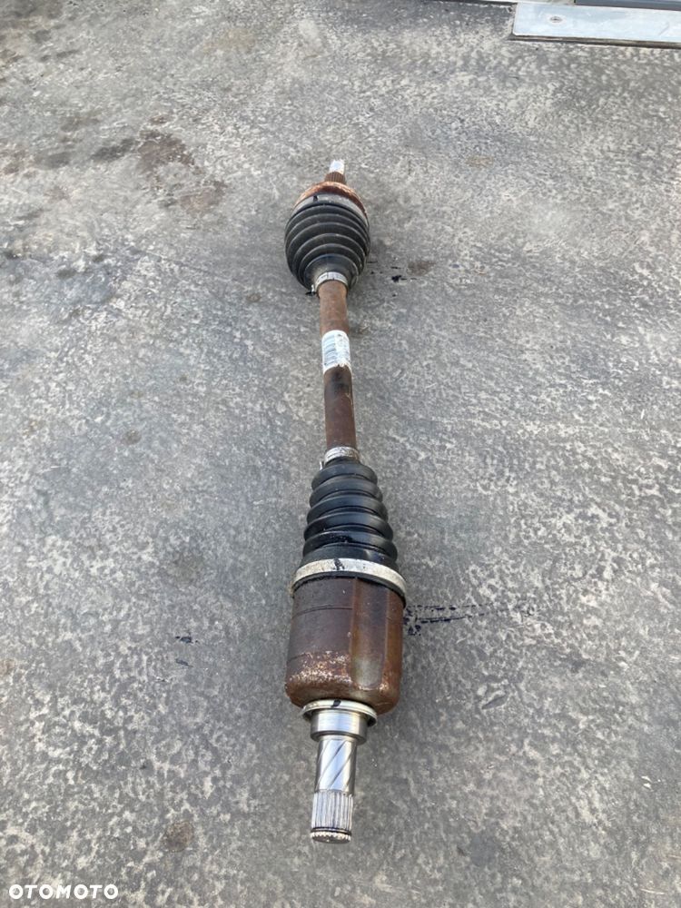 DACIA DUSTER 1 I  16r  1.2 TCE 1.5 dci PÓŁOŚ LEWA ORYGINALNA PO 8 tys. km.!!!  PRZEGUB 391016491R Wwa - 1