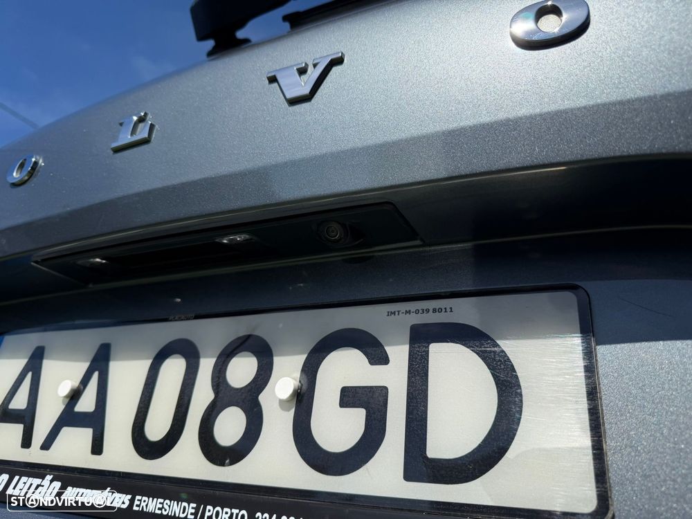 Volvo XC 60 2.0 T8 PHEV Momentum Plus AWD - 14