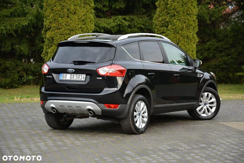 Ford Kuga 2.0 TDCi 2x4 Titanium - 14