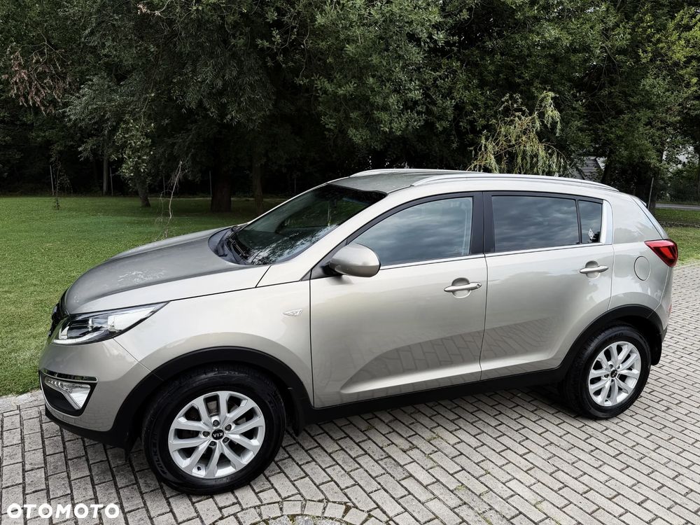 Kia Sportage 1.6 GDI 2WD Dream-Team Edition - 6