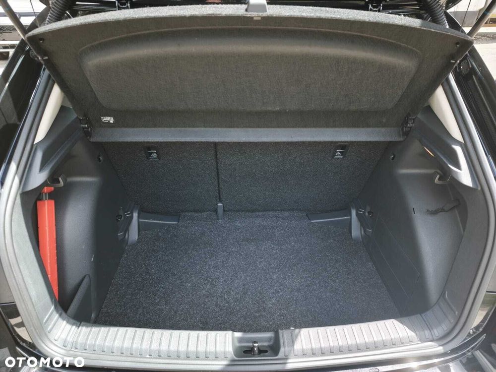 Skoda Fabia 1.0 TSI Selection DSG - 11