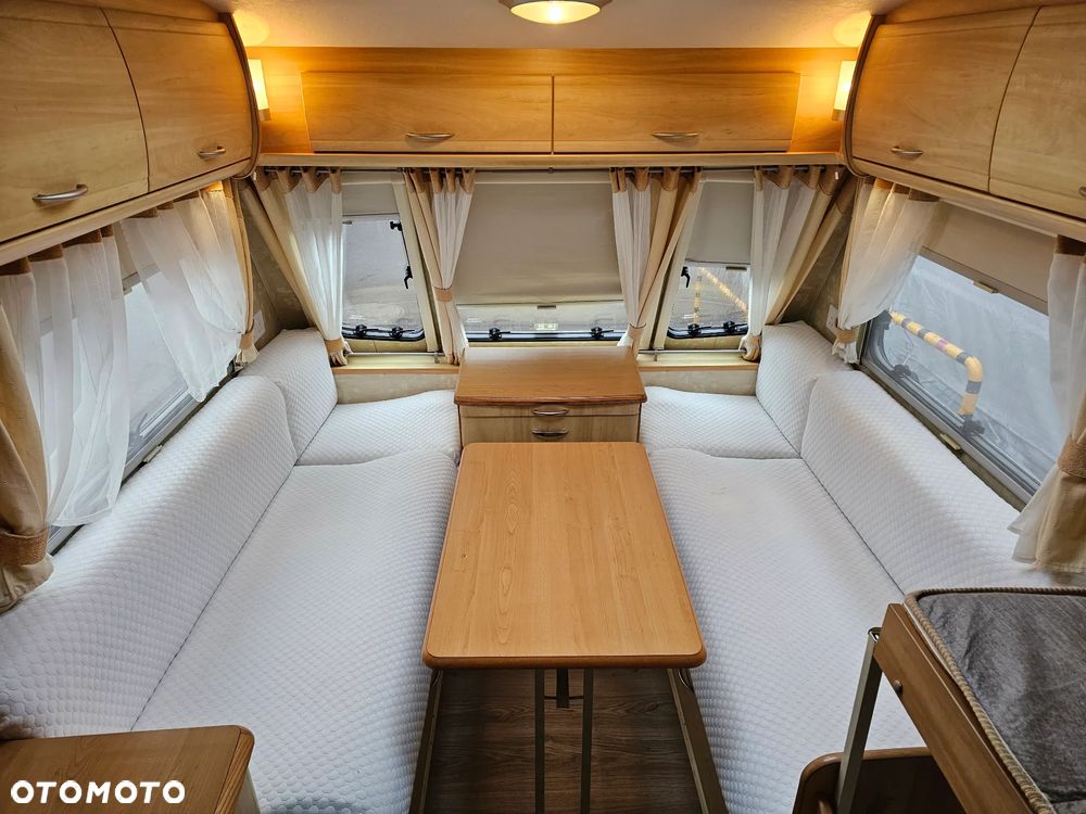 Hobby STERLING. WŁĄCZ FILMIK !!! 4 os. 2 SYPIALNIE. ŁÓŻKO PIĘTROWE. DUŻA ŁAZIENKA. NOWY SOLAR - 37