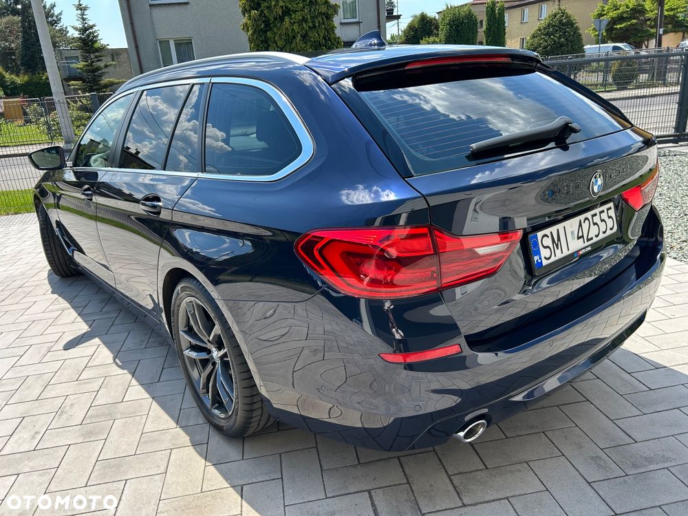 BMW Seria 5 520d - 5