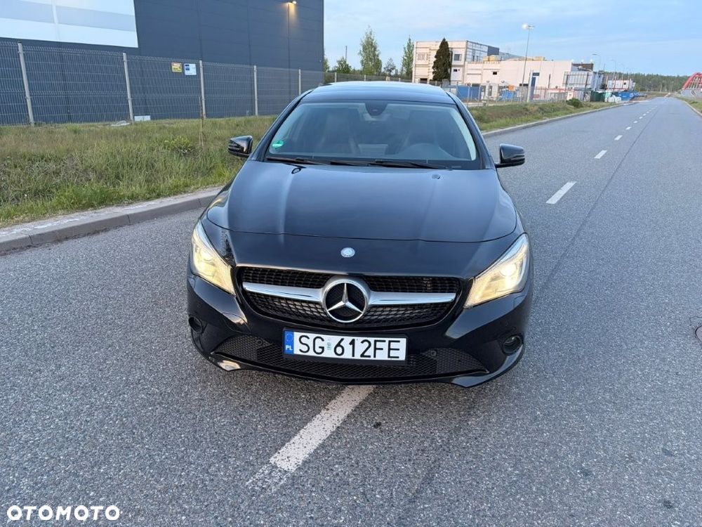 Mercedes-Benz CLA - 2