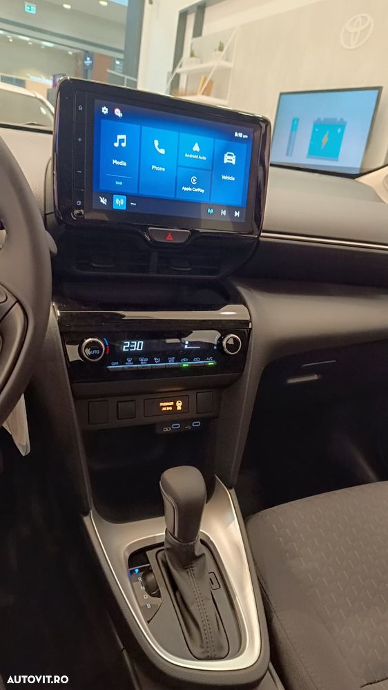 Toyota Yaris Cross 1.5 VVT-i HSD 4x2 Active - 9