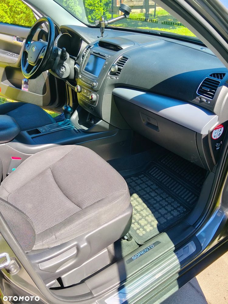 Kia Sorento - 7