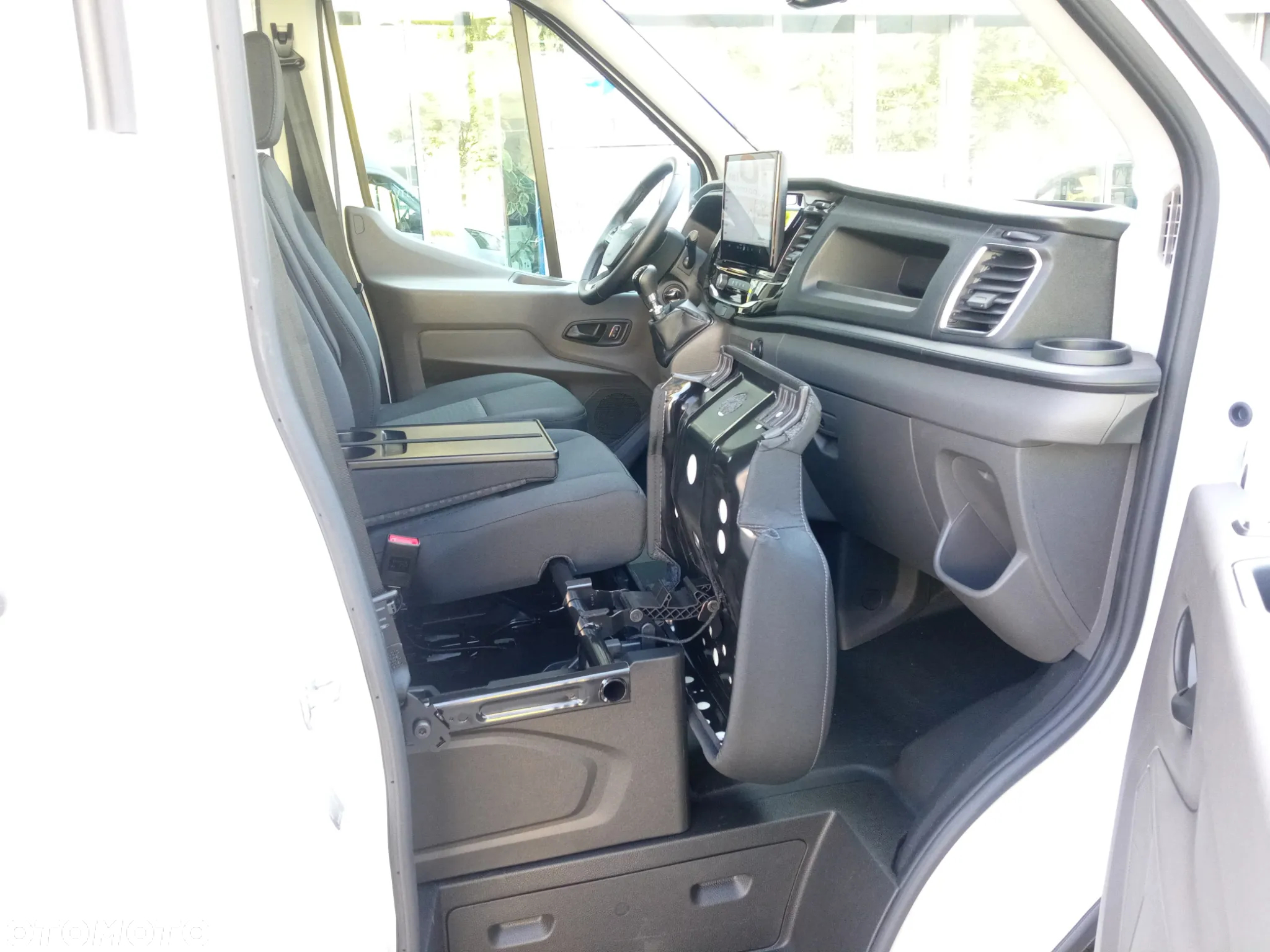 Ford Transit - 16