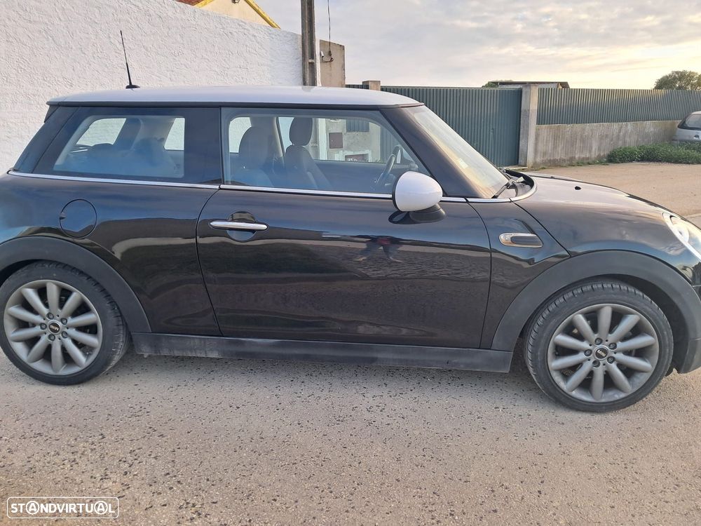 MINI 3 Portas Cooper Metropolitan - 2