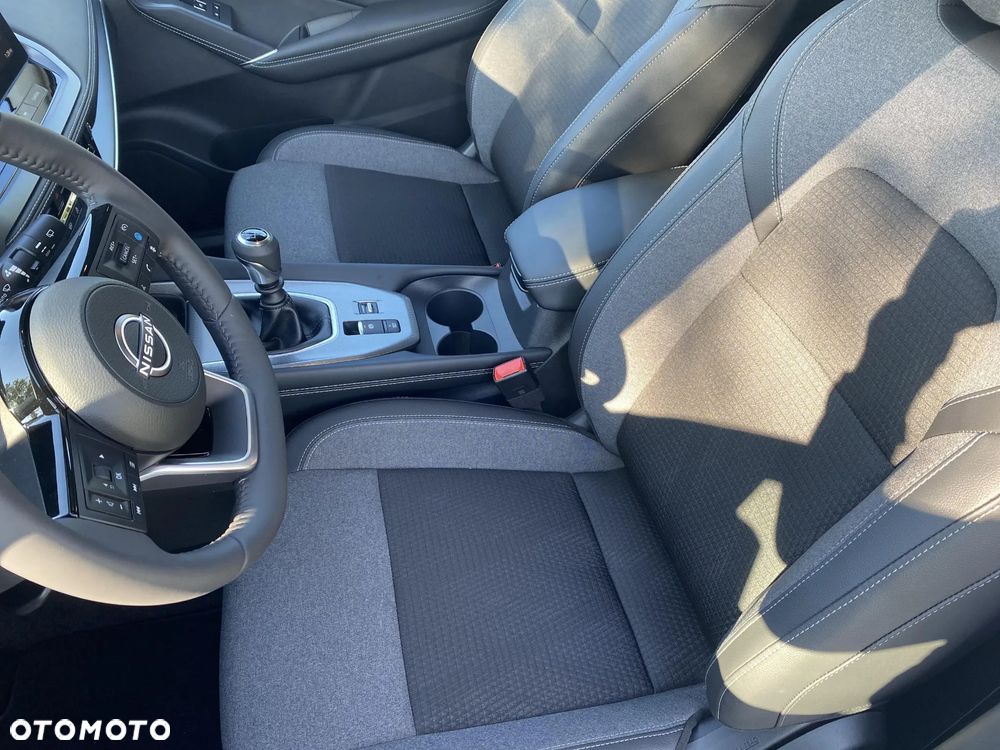 Nissan Qashqai 1.3 DIG-T mHEV N-Connecta - 12