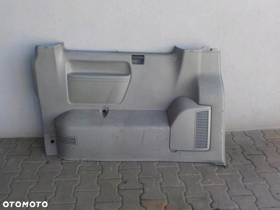 VW T5 CRAVELLE BOCZEK TAPICERKA PRAWY TYŁ - 1