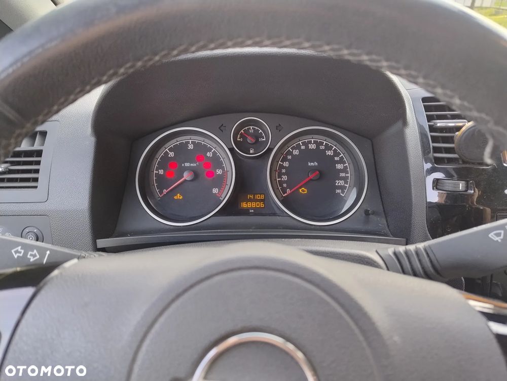 Opel Zafira - 13