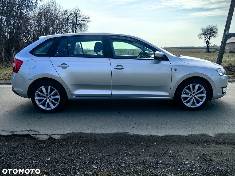 Skoda RAPID Spb 1.2 TSI Style Plus - 6