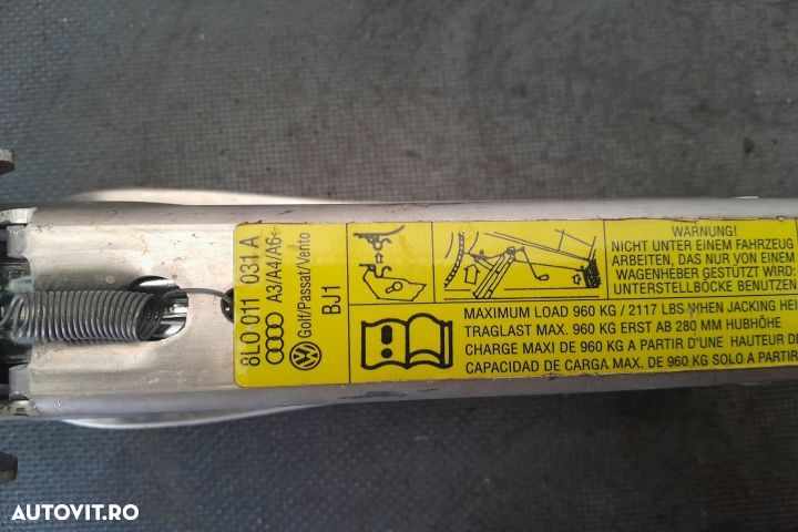 Cric Volkswagen VW Golf 4 [1997 - 2006] Hatchback 3-usi 1.4 MT (75 hp - 3