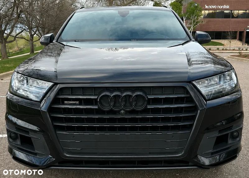Audi Q7 - 3