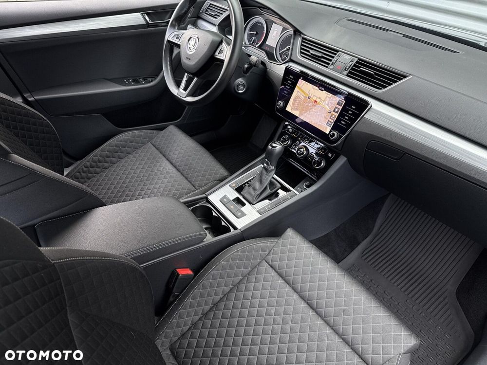 Skoda Superb 1.5 TSI Ambition DSG - 12