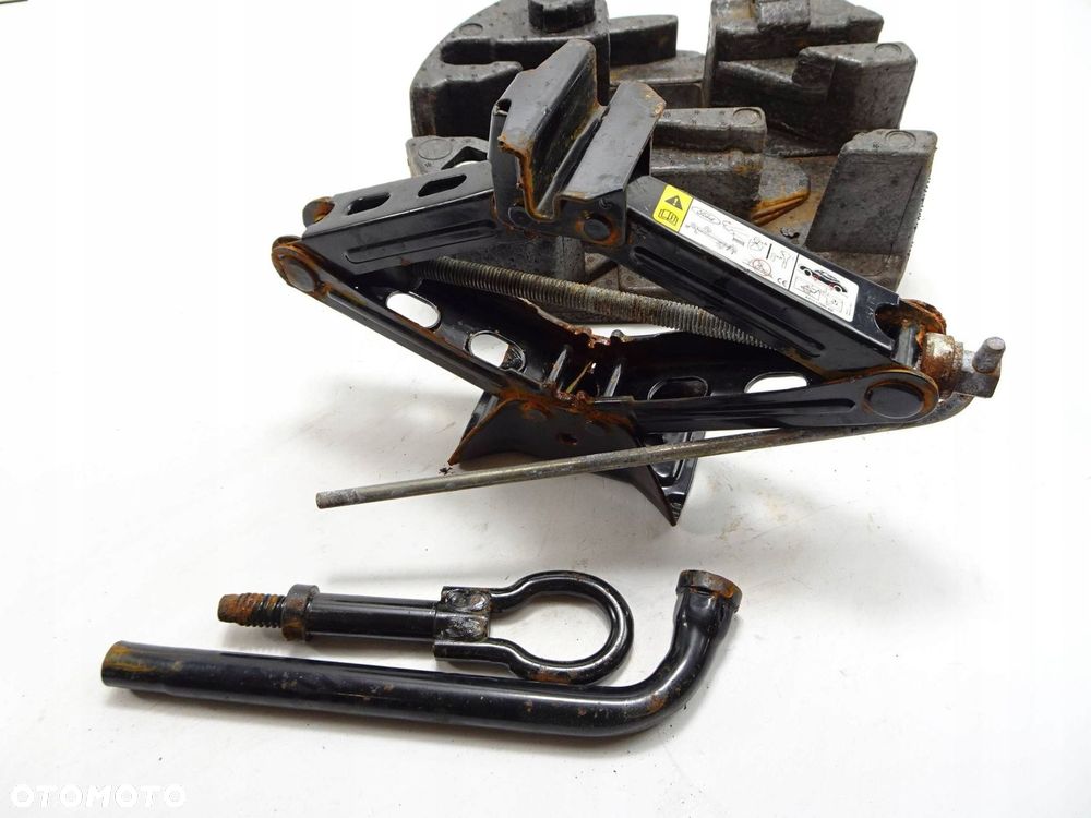 lewarek klucz wkrętka kpl. ford b-max ay1117080ab - 3