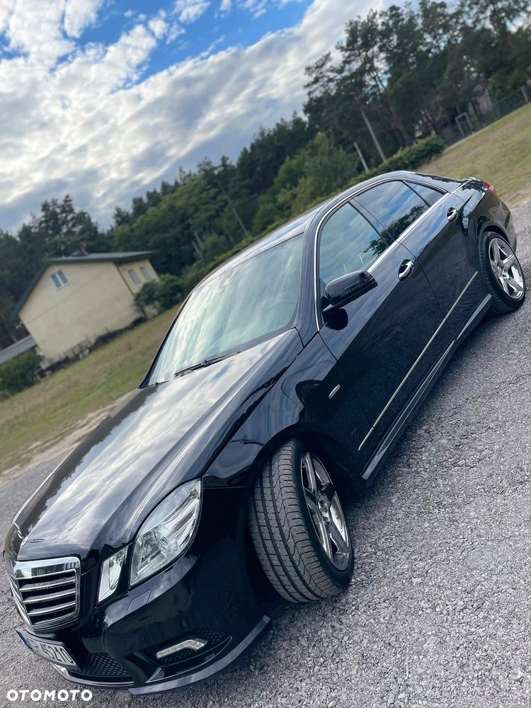 Mercedes-Benz Klasa E 350 CDI DPF BlueEFFICIENCY 7G-TRONIC Avantgarde - 4